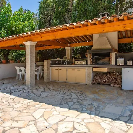 Provencale Proche De La Villa Saint-Raphaël