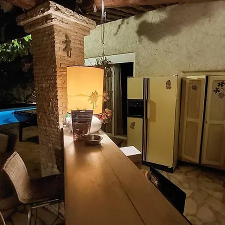 Provencale Proche De La Villa *