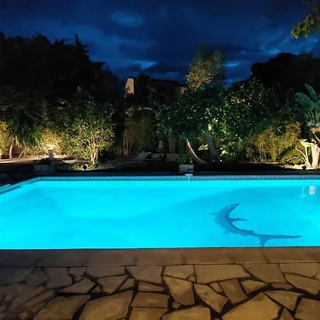 Provencale Proche De La Willa Saint-Raphaël