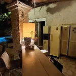 Provencale Proche De La Villa *