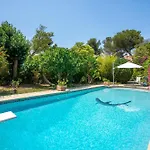 Provencale Proche De La *