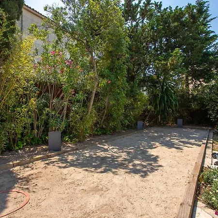 Provencale Proche De La Villa *