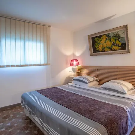 Villa Provencale Avec Piscine Villa Saint-Raphaël