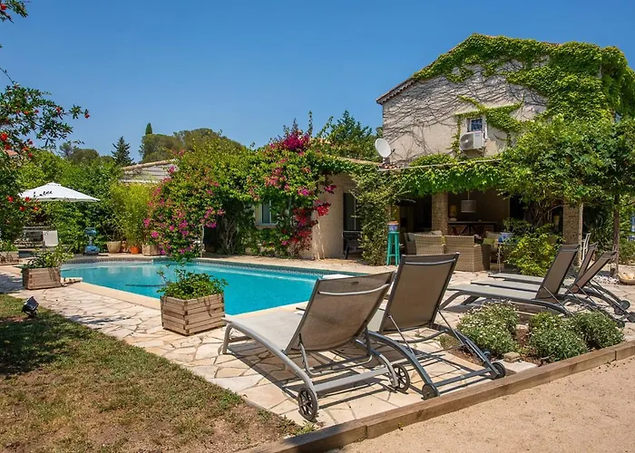 Provencale Proche De La Villa *