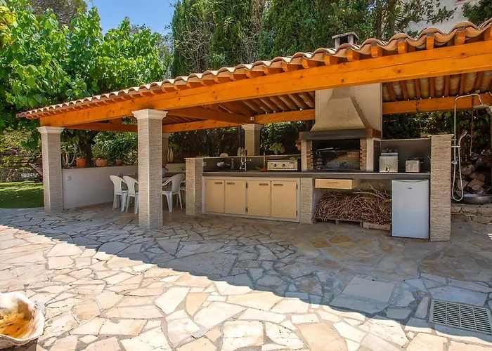 Provencale Proche De La Villa Saint-Raphaël